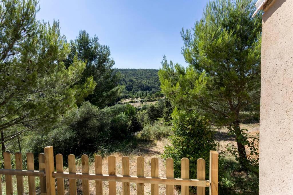 L'Arbre à soleil Aigues-Vives (Herault) Exterior foto